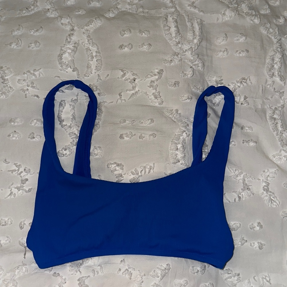 aerie kini top with padding